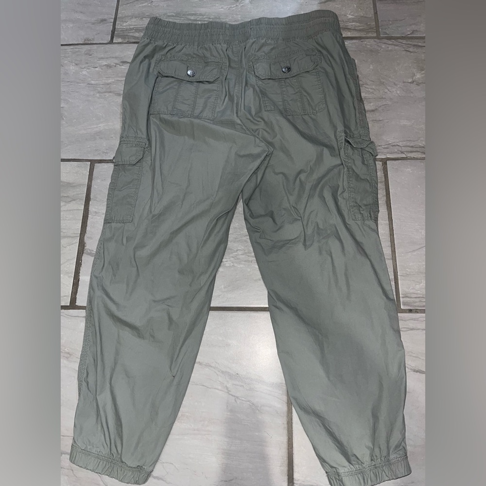 Calvin Klein Cargo Pants - Picture 2 of 4